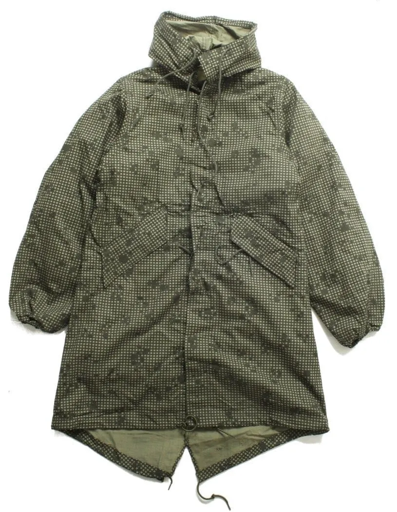 Gulf War Era US G.I Night Desert Camo Fishtail Parka