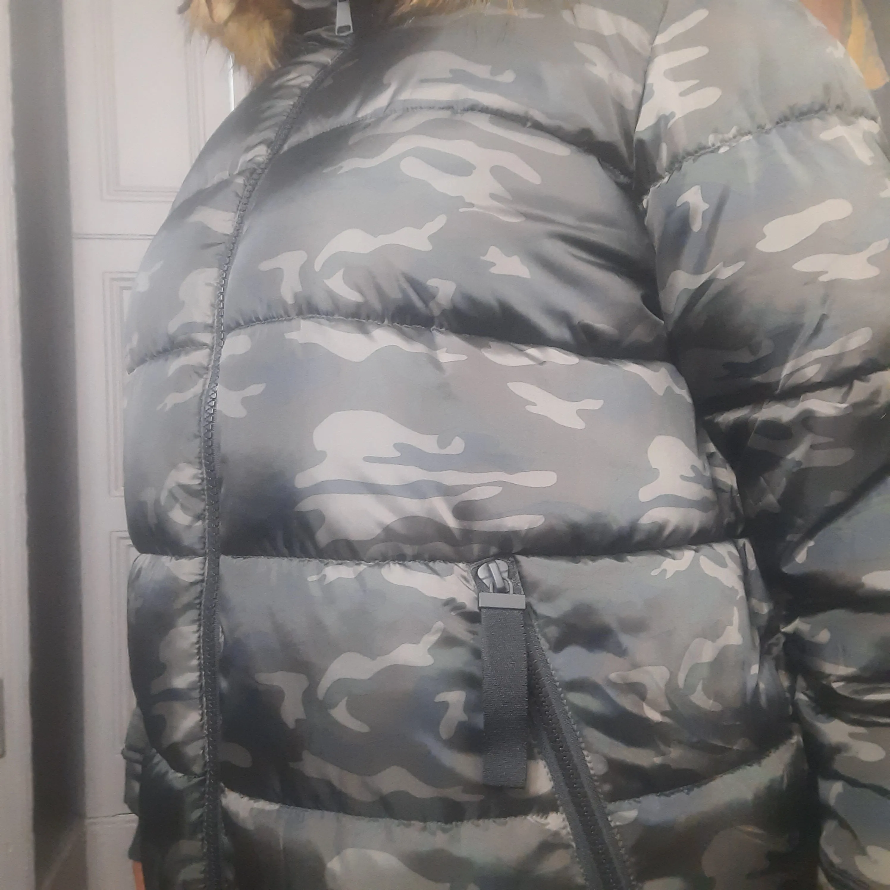 Lane Bryant Camo Puffer Coat With Hood Size 18/20