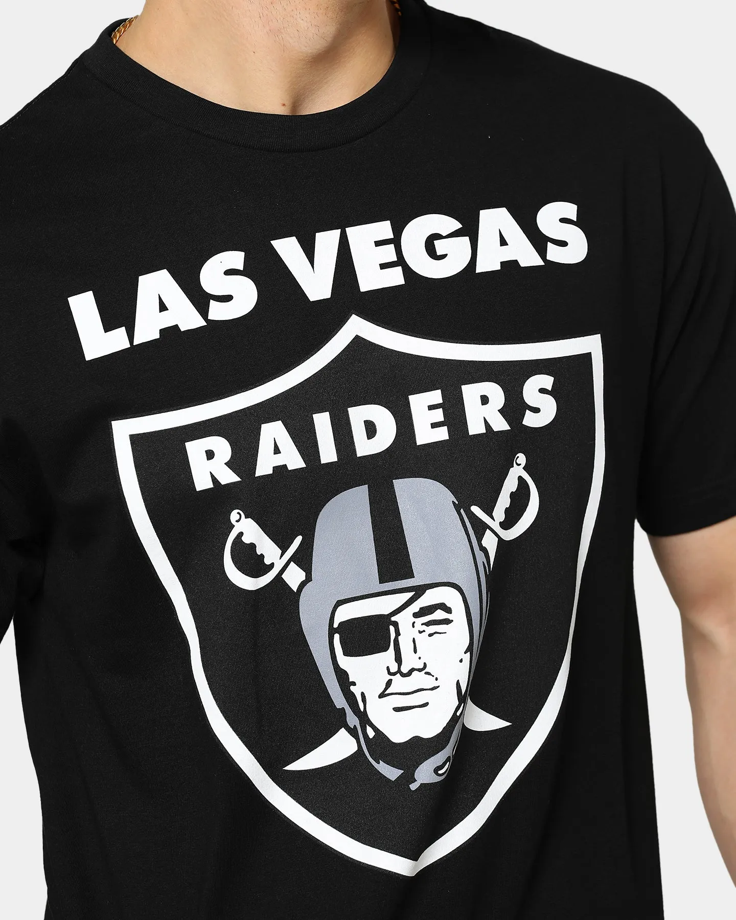 Majestic Athletic Las Vegas Raiders Short Sleeve T-Shirt