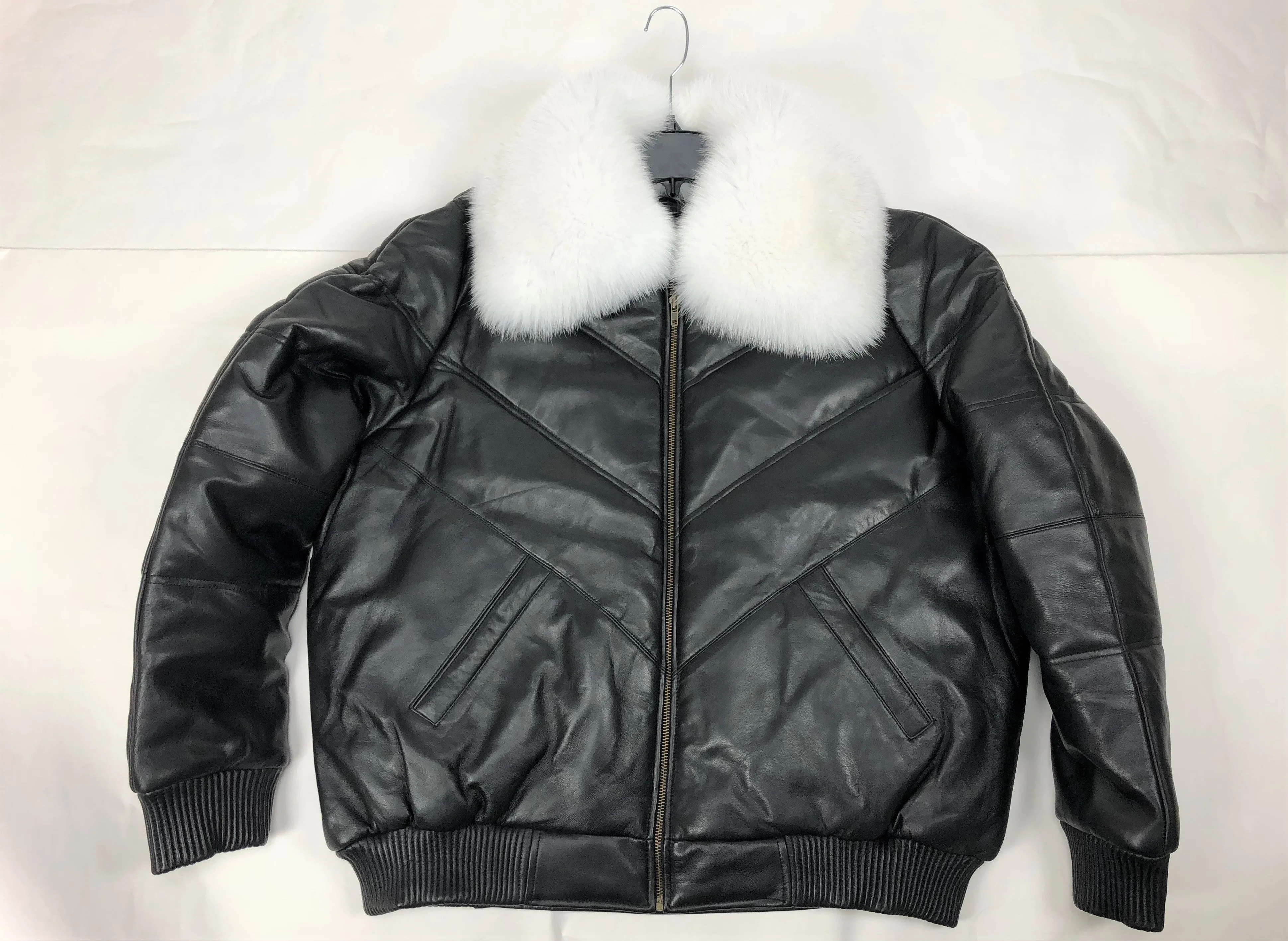 Men's V-Bomber Black Premium Pure White Fox Collar