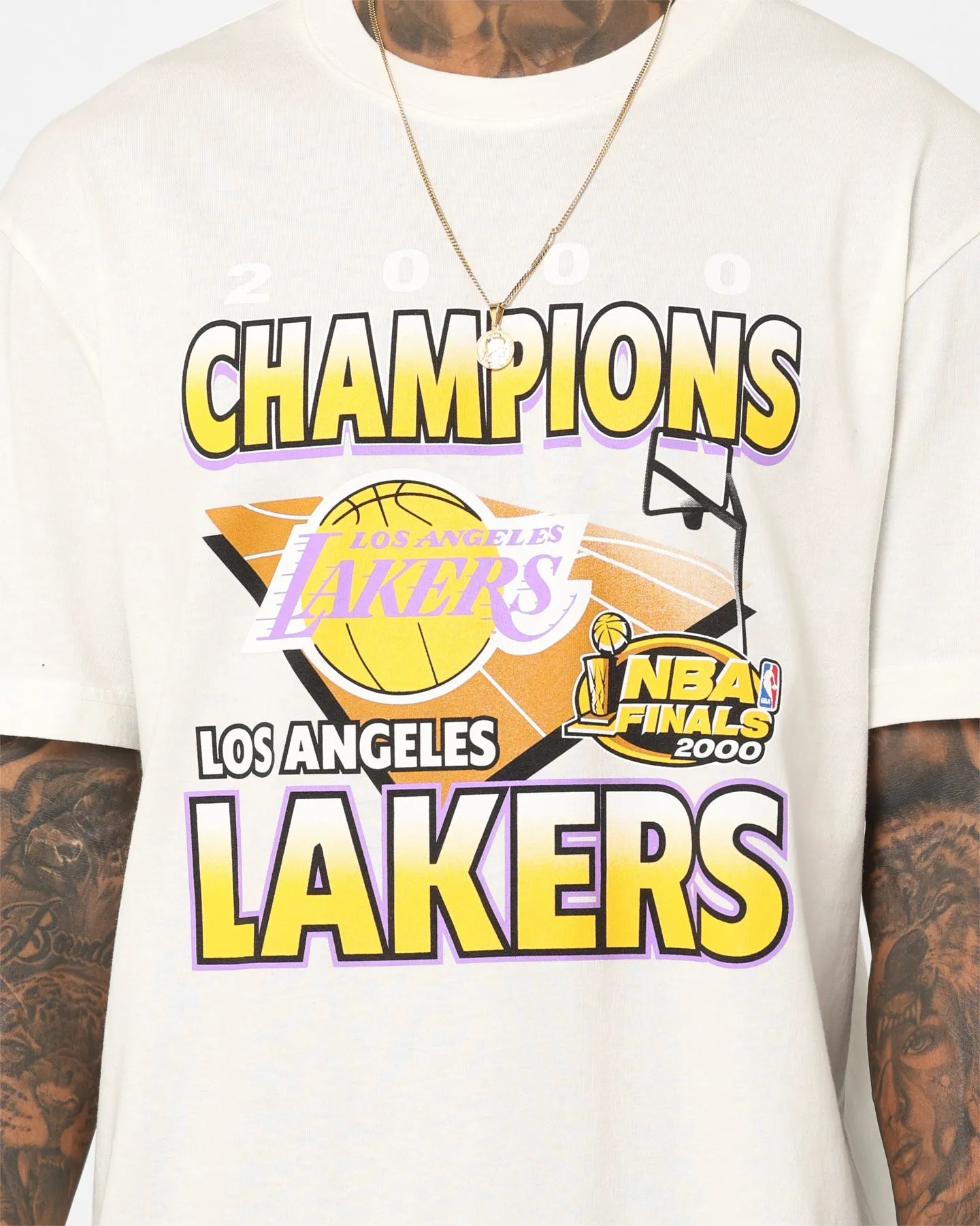 Mitchell & Ness Los Angeles Lakers On Court T-Shirt Vintage White