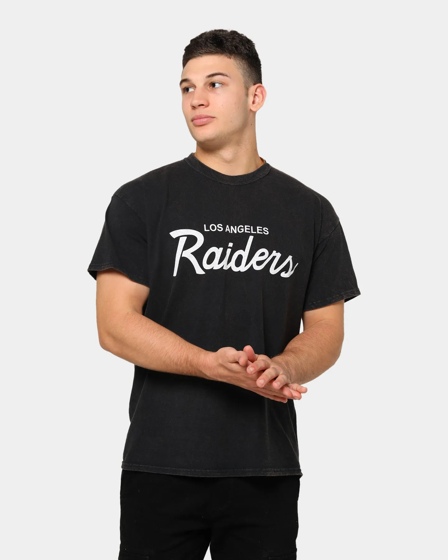 Mitchell & Ness Men's Los Angeles Raiders Script Wordmark T-Shirt Black