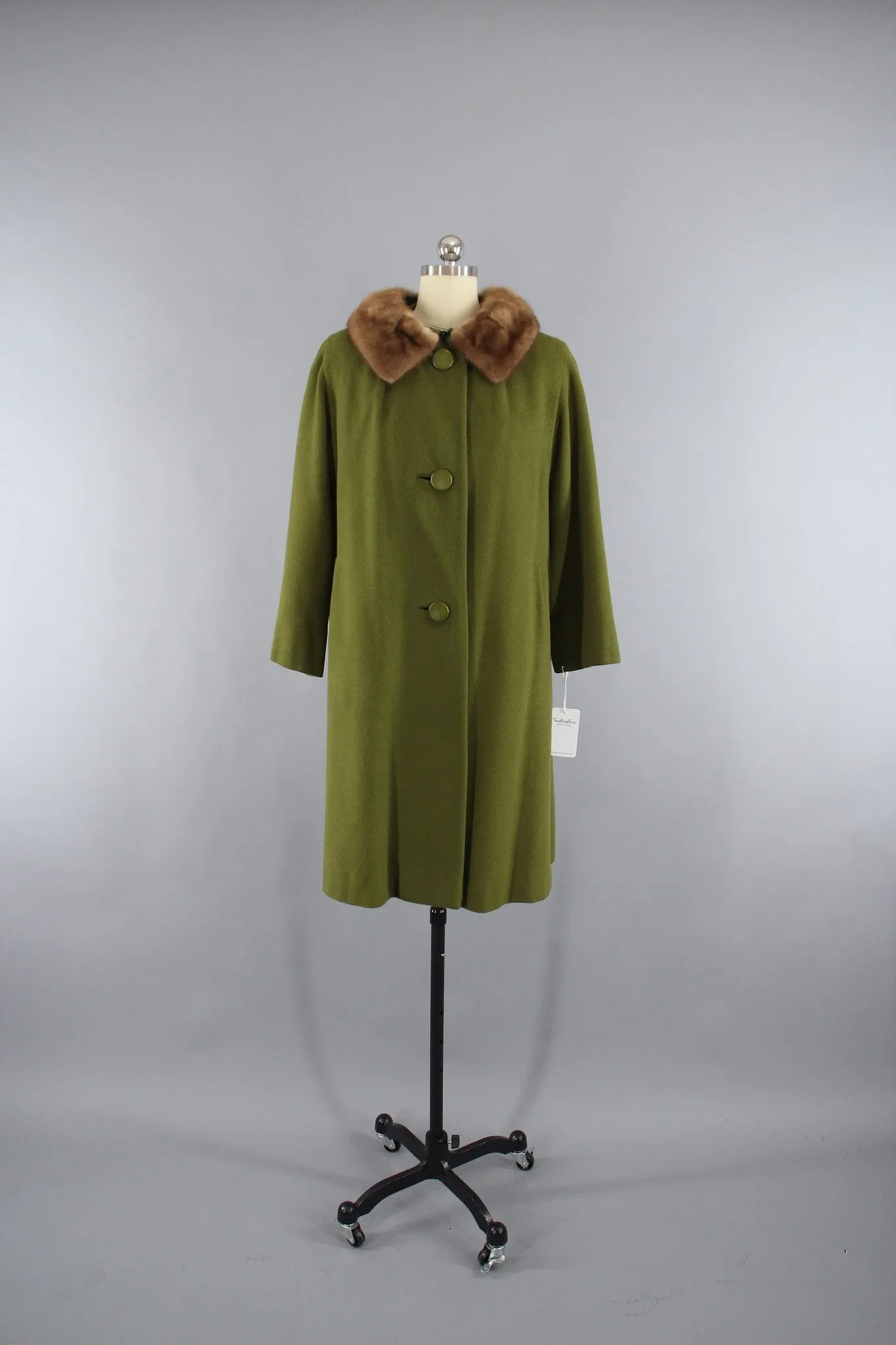 Vintage 1960s Cashmere Coat in Olive Army Green with Fur Collar